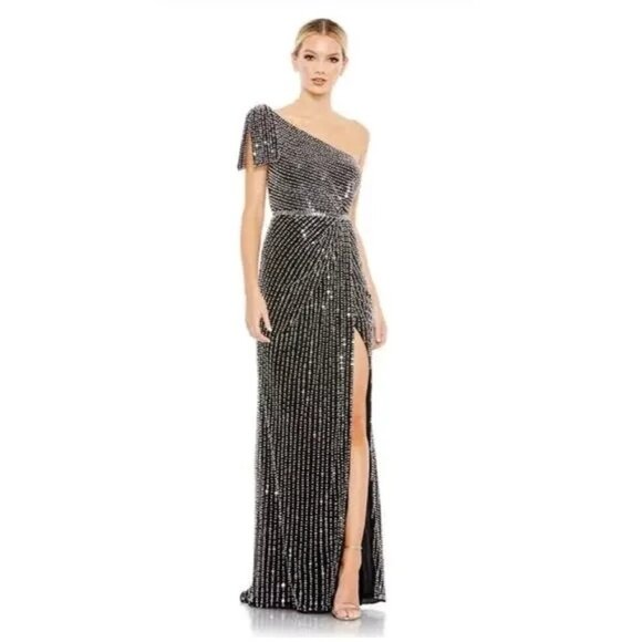 Mac Duggal 93735 Pearl Beadwork One Shoulder Dress size 2 NWT $598 - Picture 1 of 8